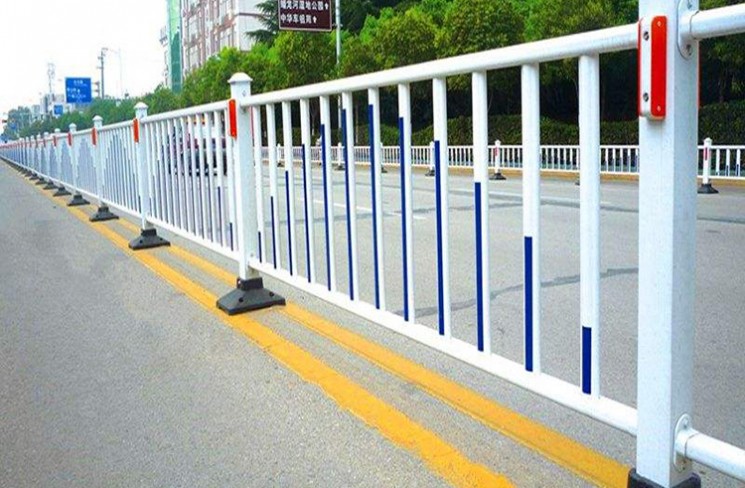 萍鄉(xiāng)市政道路護(hù)欄